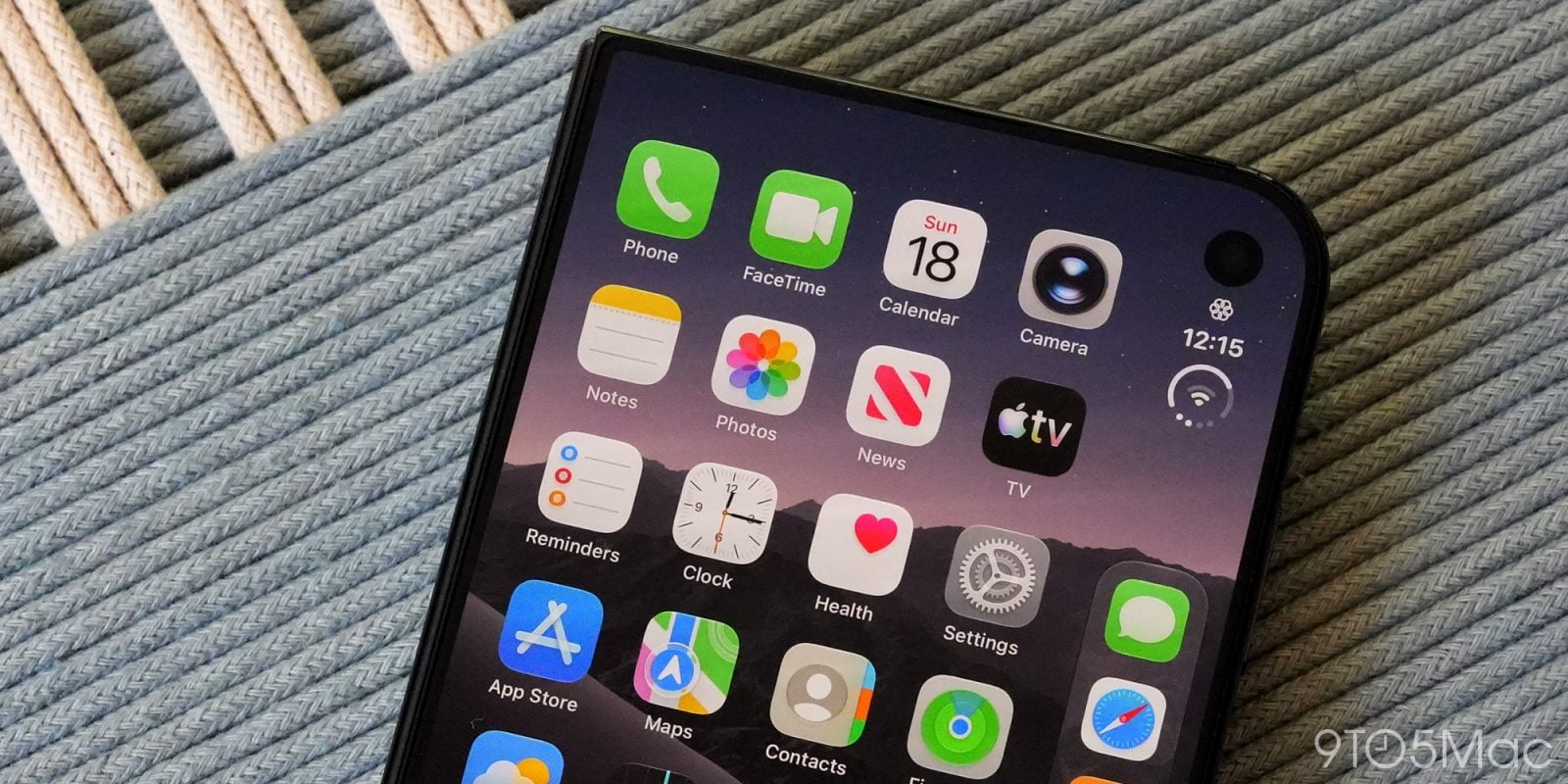 Apple TV в iOS 27.2: профили на iPhone и iPad плюс жестовый язык — иллюстрация